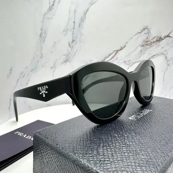 New PRADA Sunglasses Black Butterfly Cat Eye Logo Symbole Logo New - Picture 11 of 16